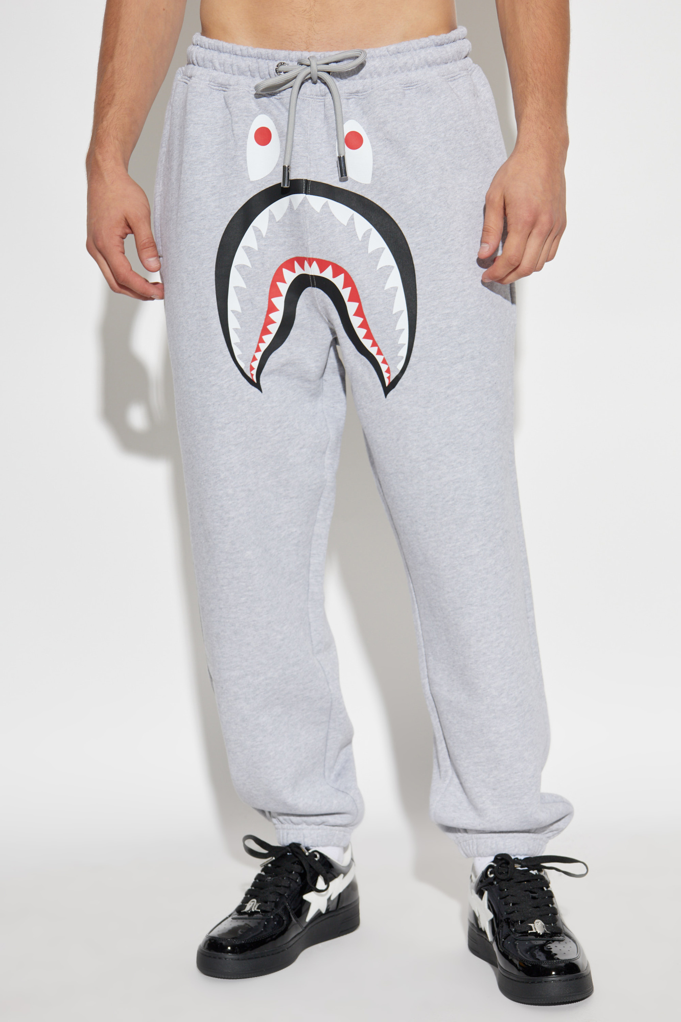 パンツ a bathing ape pants A BATHING APE® Shark Relaxed Fit Sweat Pants | Bape official